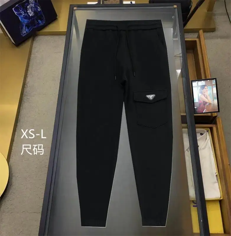 Prada XS-L 12yr01 (1)